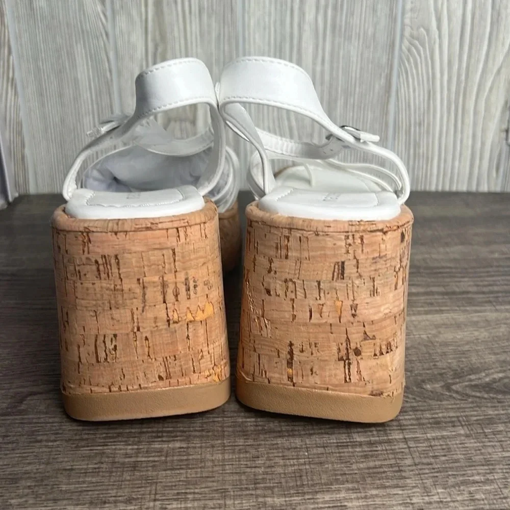 New! Madden Girl White Volt Cork Wedge Strappy Sandals Wedges Women’s Size 8.5